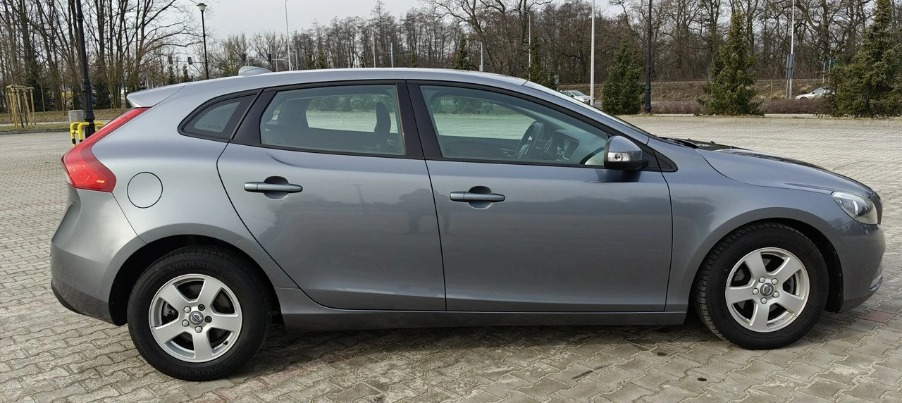 Volvo V40 - Zdjęcie 5