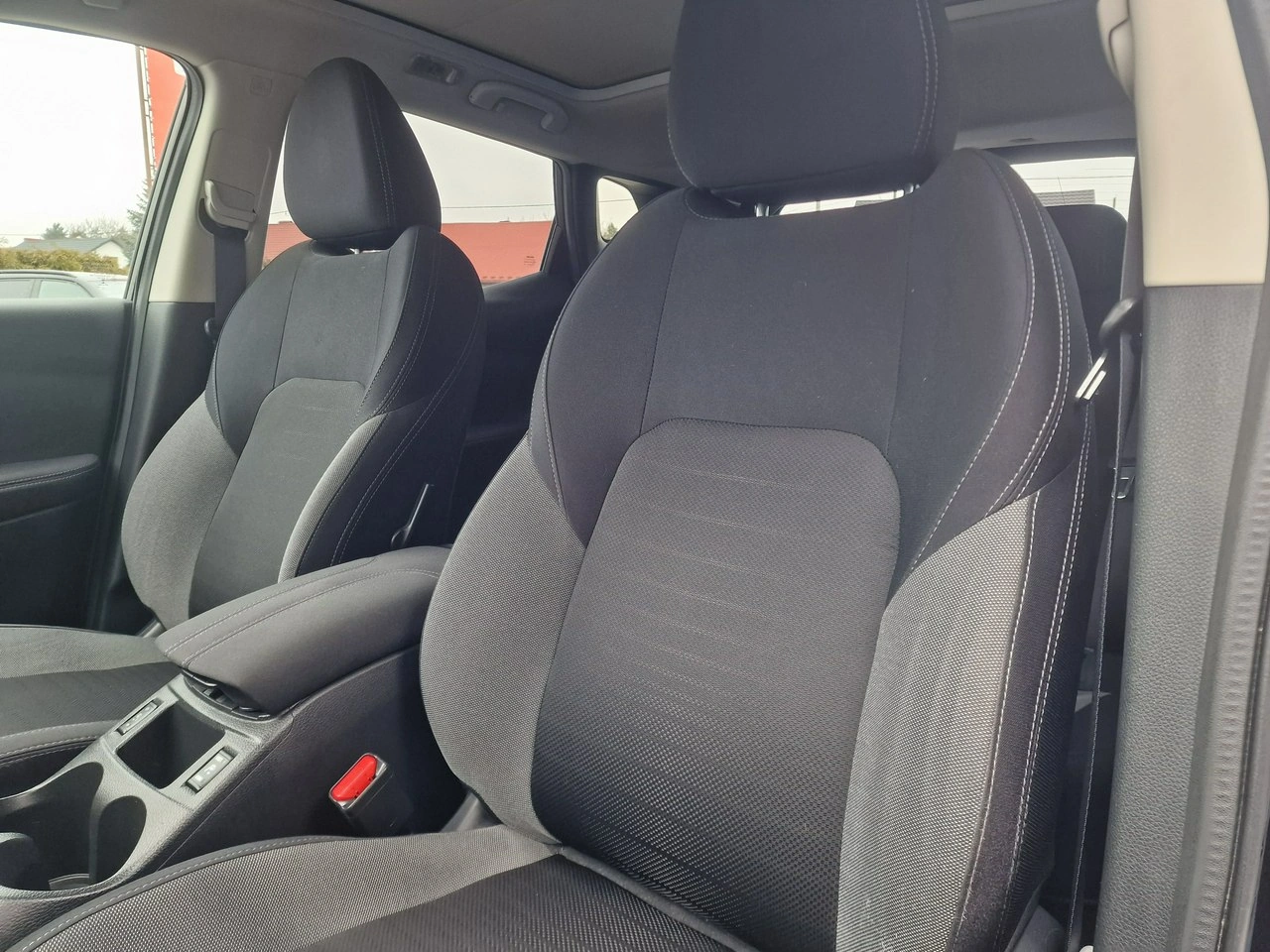 Nissan Qashqai - Zdjęcie 18