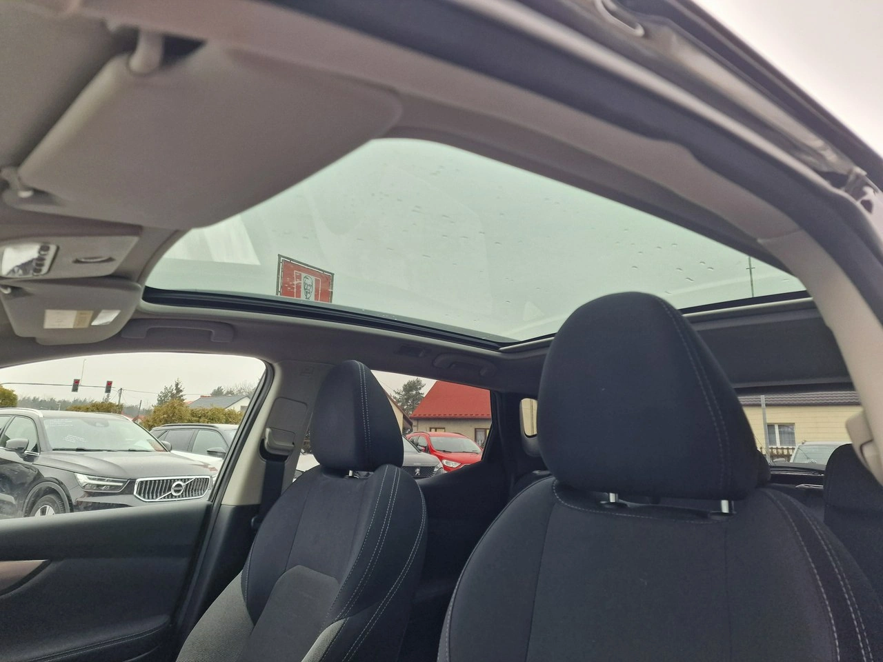 Nissan Qashqai - Zdjęcie 19