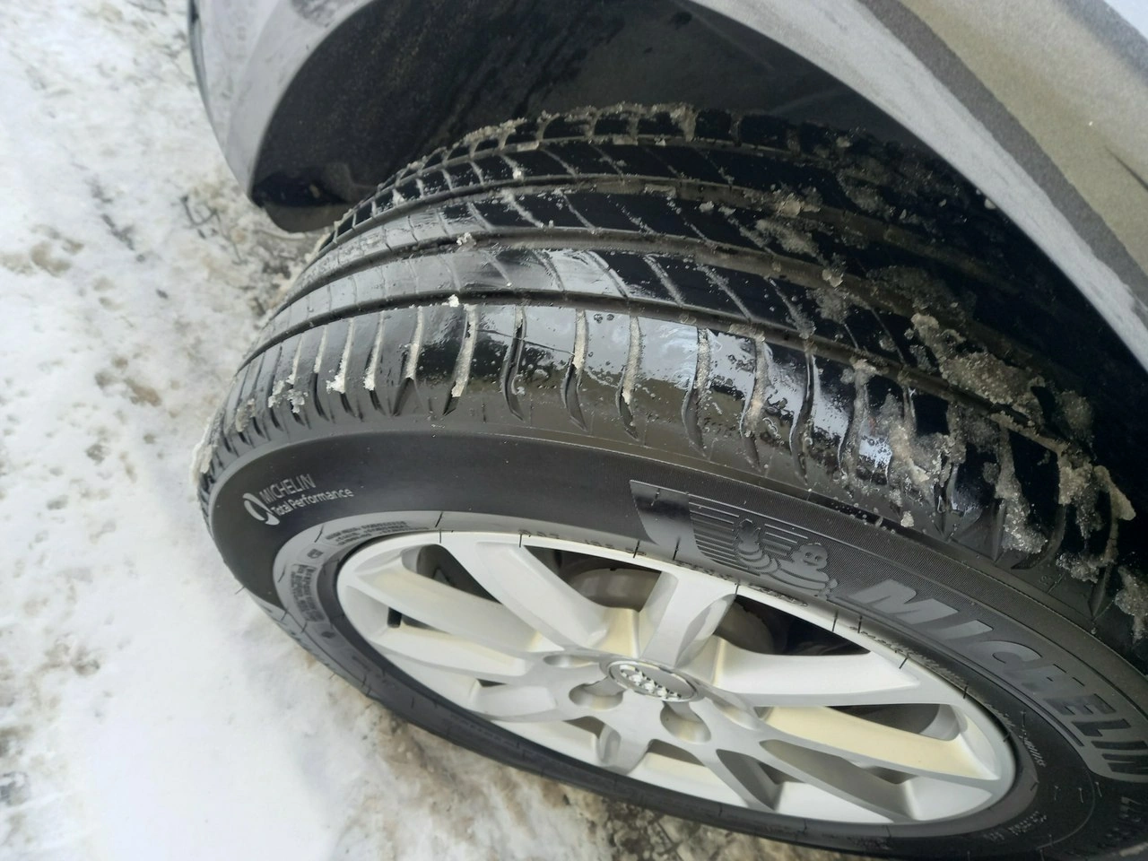 Audi A4 - Zdjęcie 19