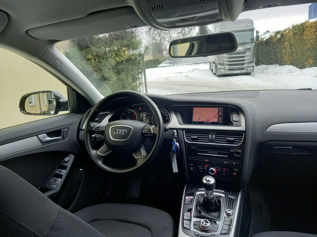 Audi A4 - Zdjęcie 25