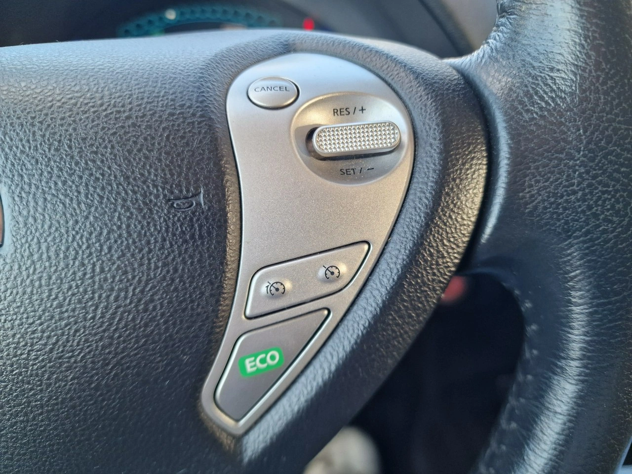 Nissan Leaf - Zdjęcie 29