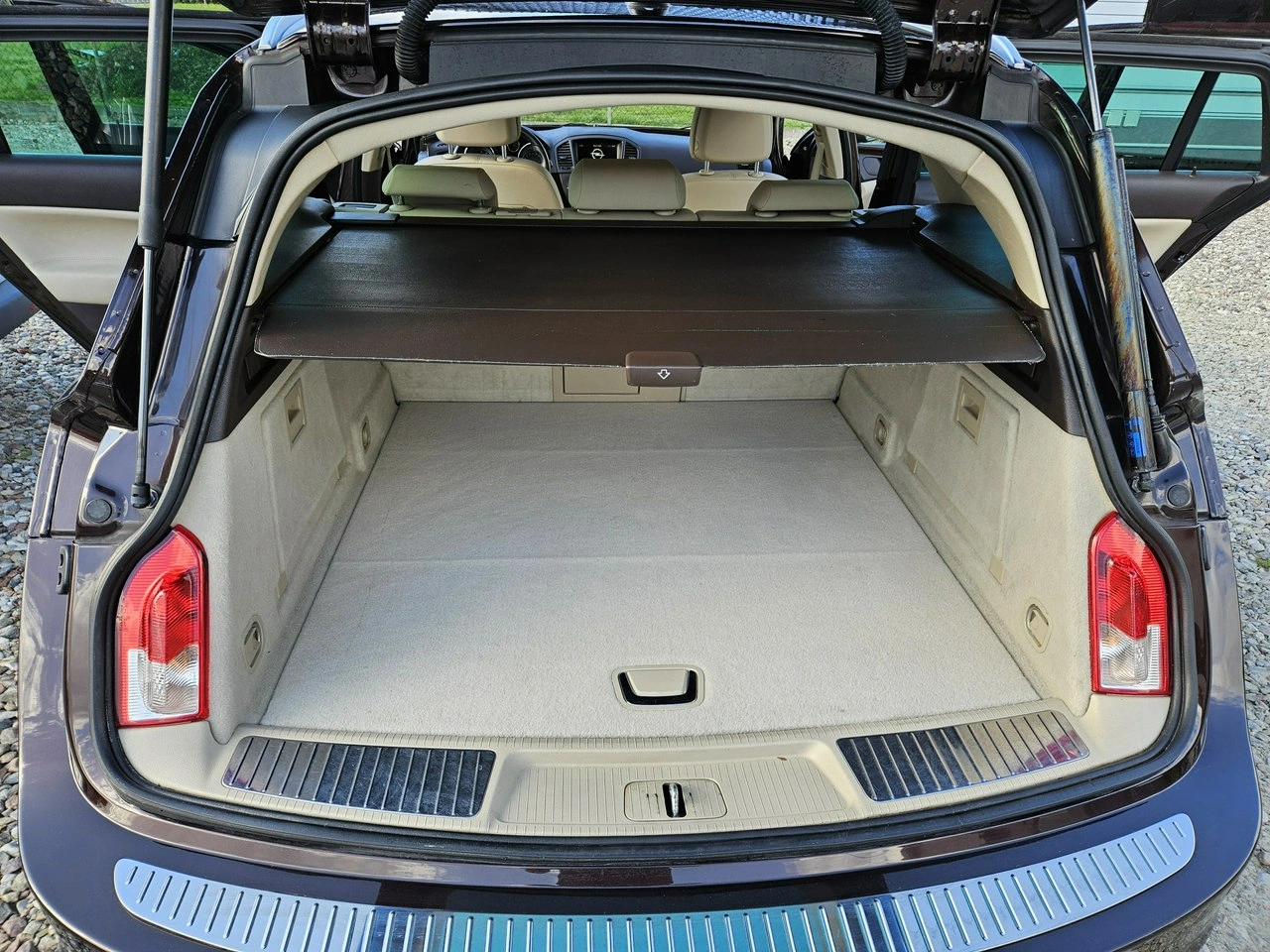 Opel Insignia - Zdjęcie 19