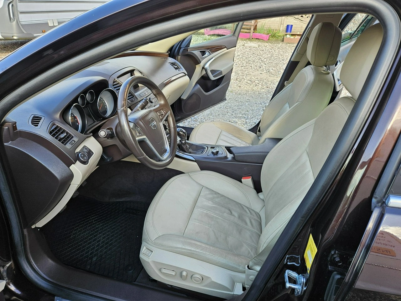 Opel Insignia - Zdjęcie 6