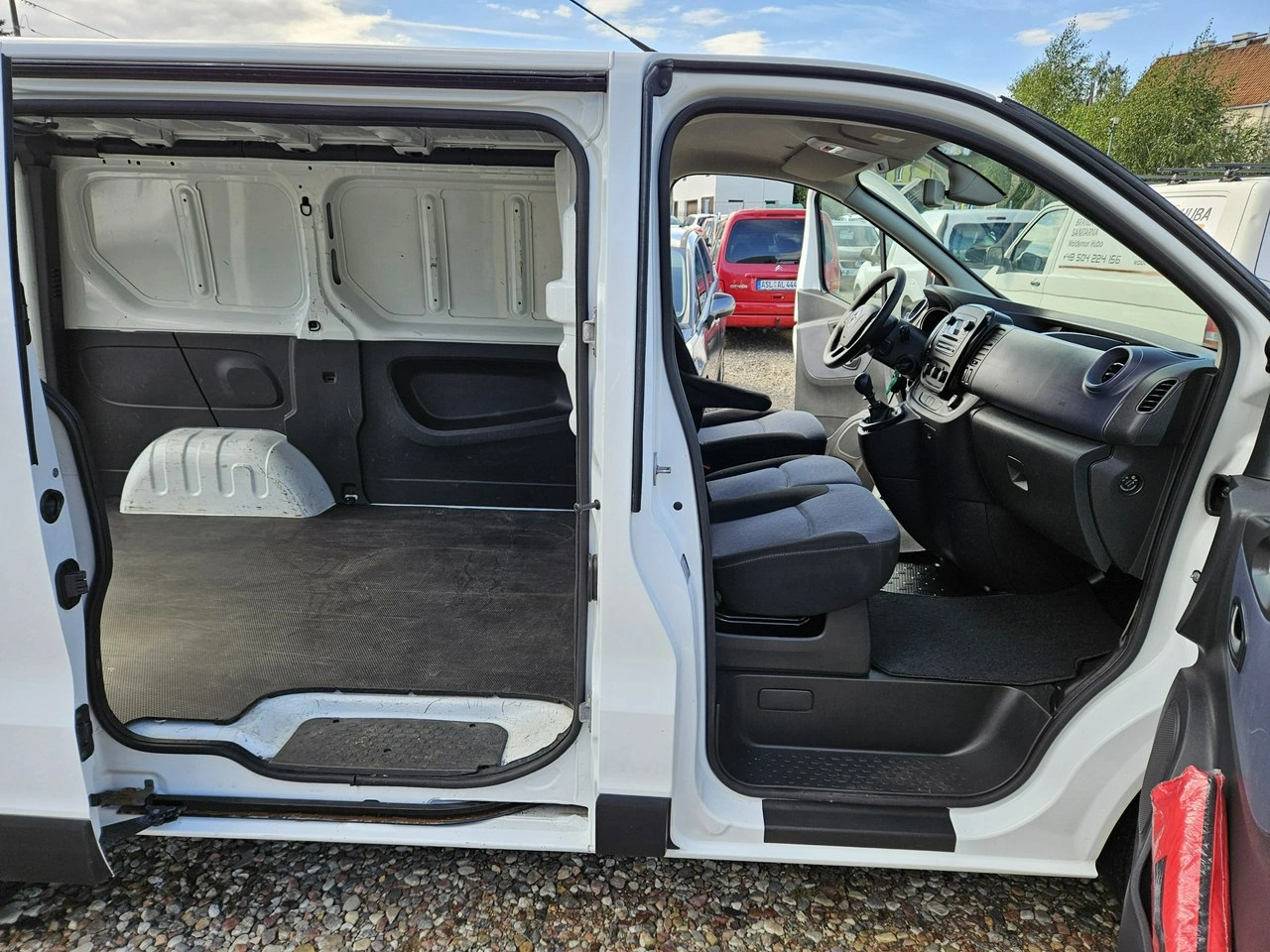 Opel Vivaro - Zdjęcie 8
