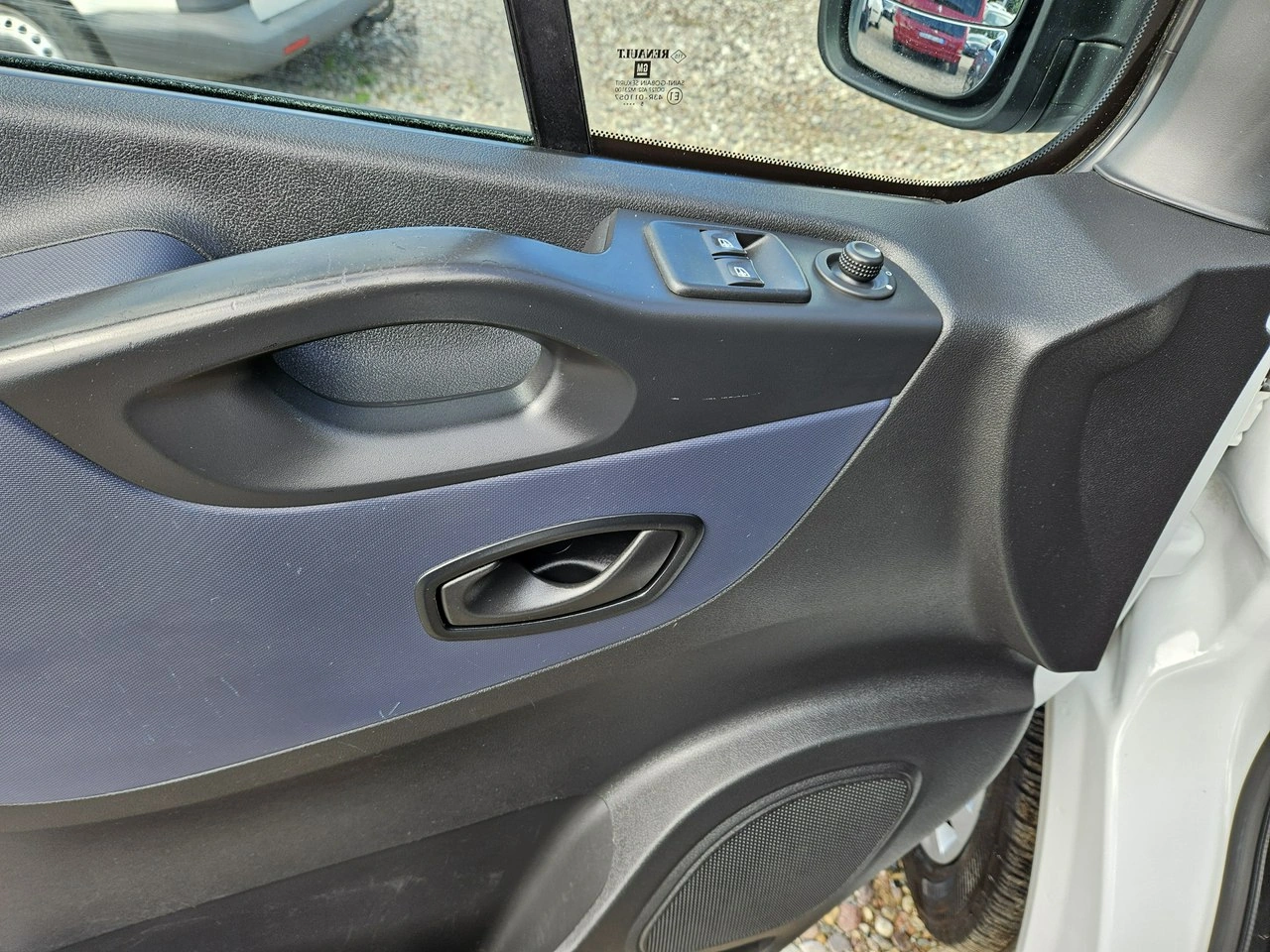 Opel Vivaro - Zdjęcie 10