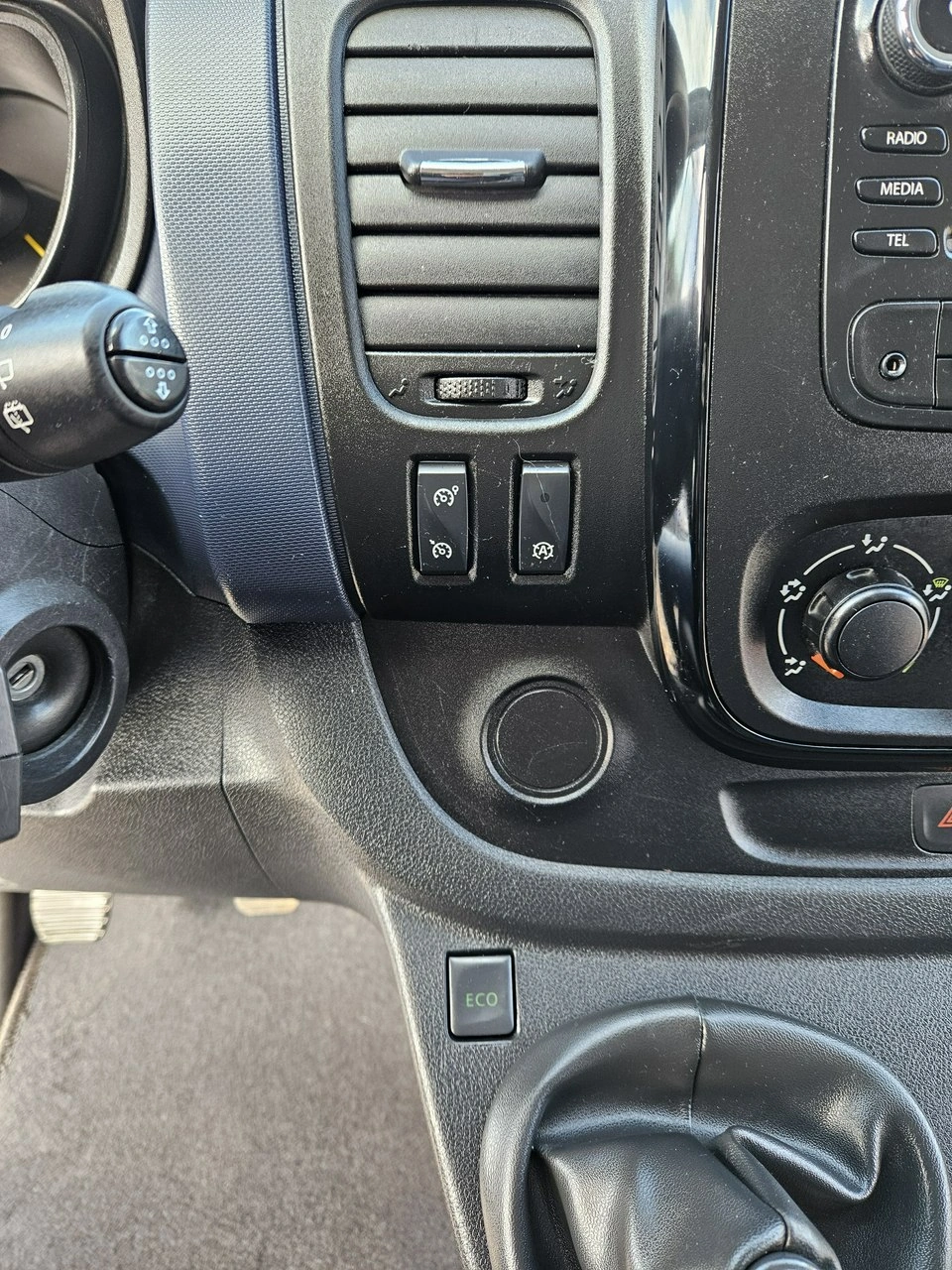 Opel Vivaro - Zdjęcie 12