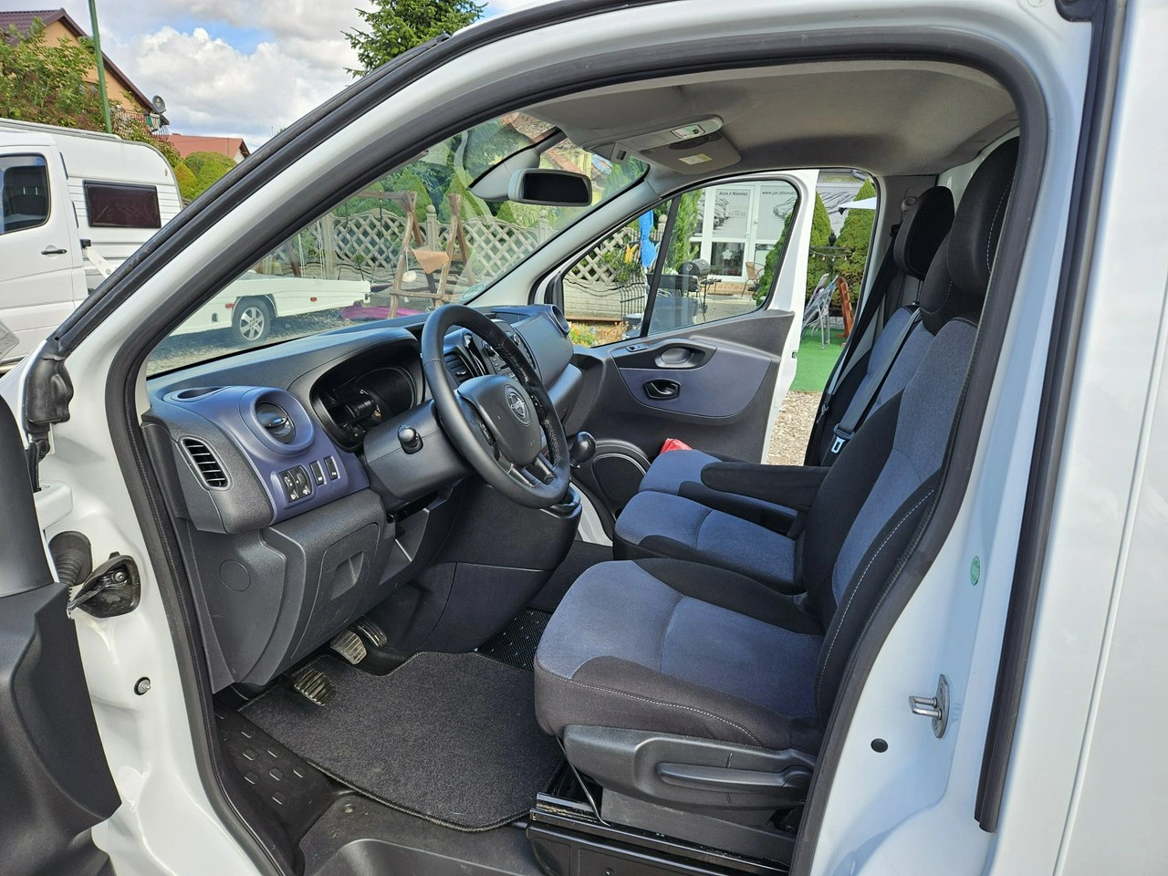 Opel Vivaro - Zdjęcie 6