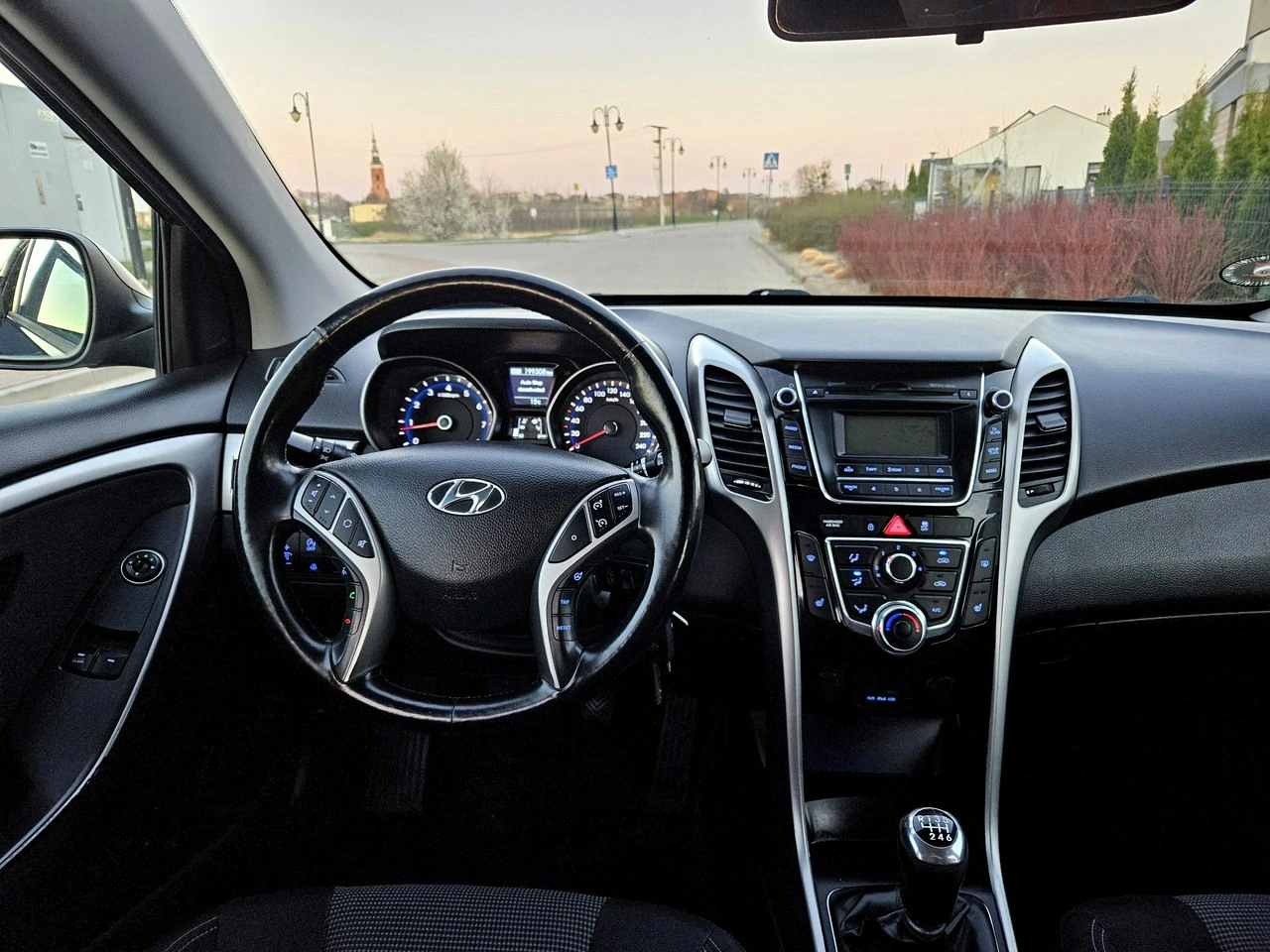 Hyundai i30 - Zdjęcie 12