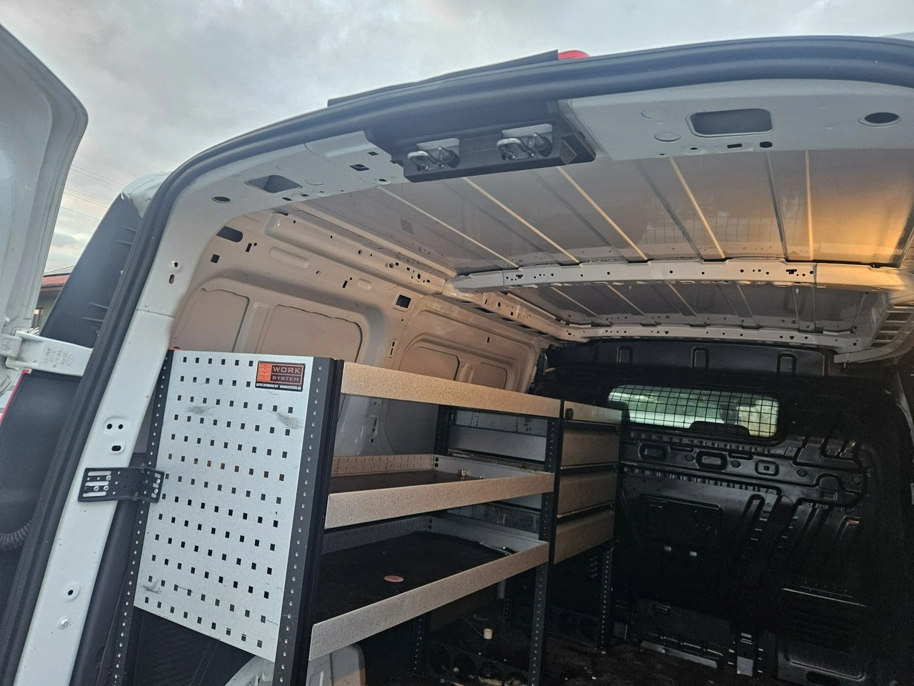 Ford Transit Connect - Zdjęcie 18
