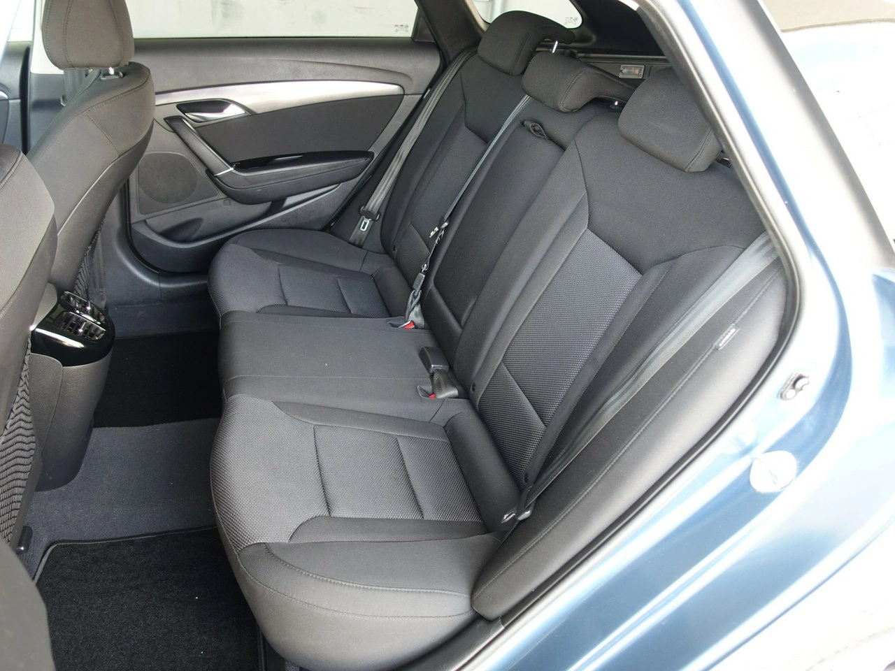 Hyundai i40 - Zdjęcie 17