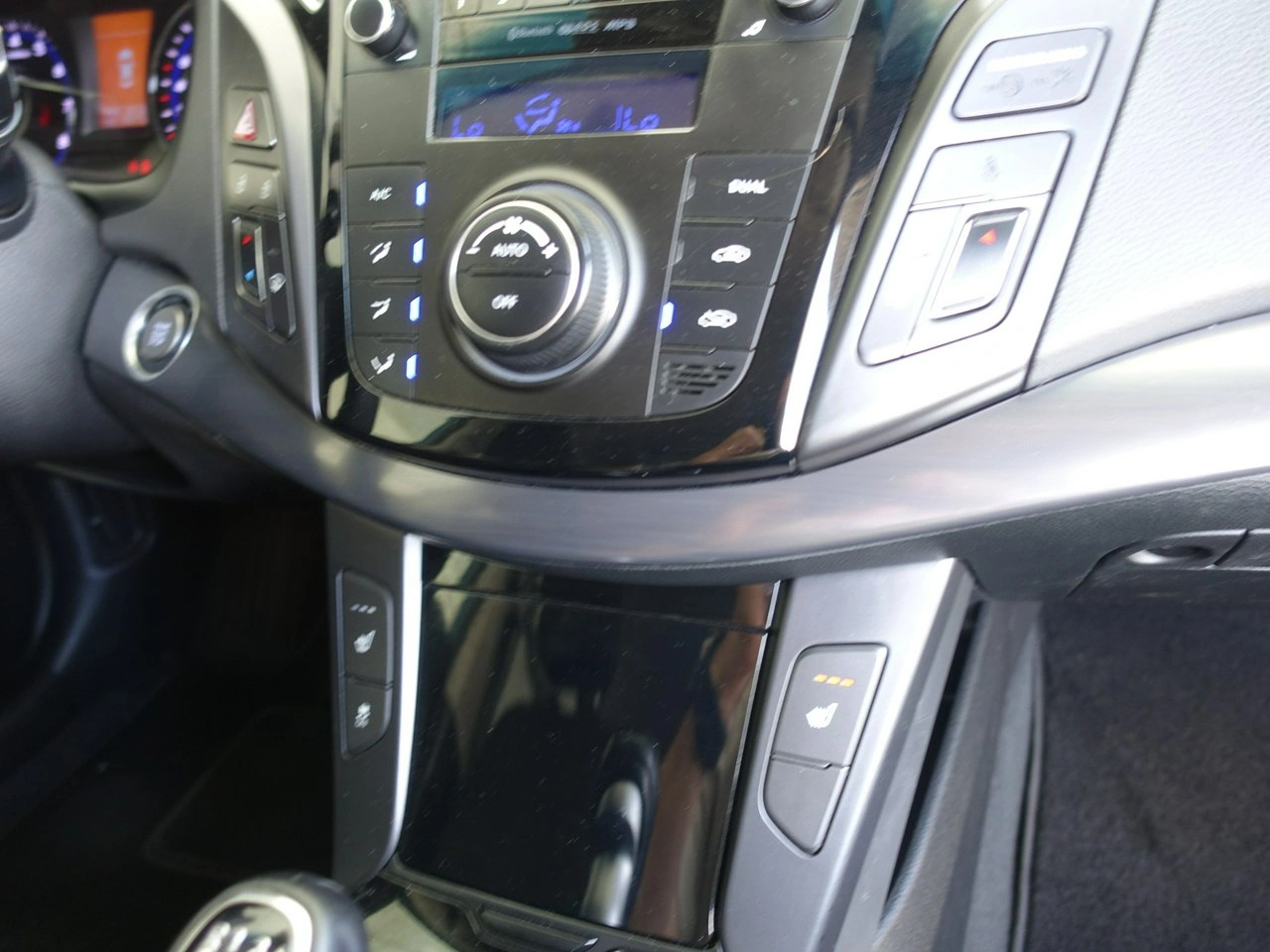 Hyundai i40 - Zdjęcie 25