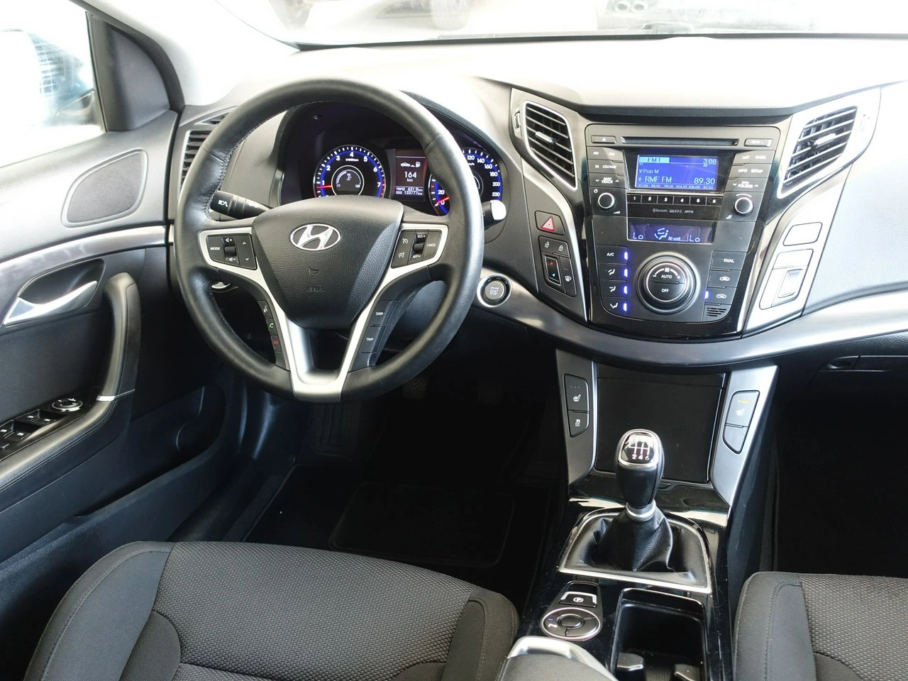 Hyundai i40 - Zdjęcie 23