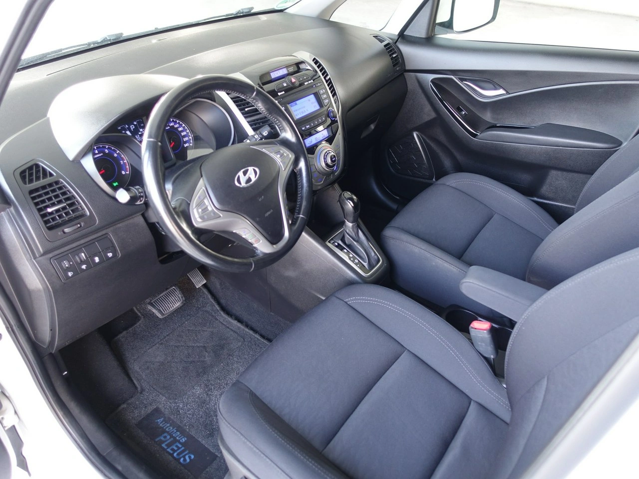 Hyundai ix20 - Zdjęcie 11