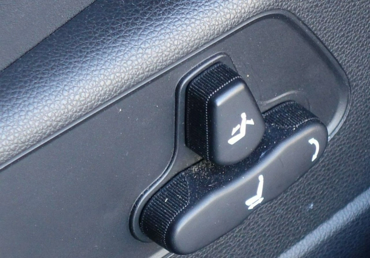 SsangYong Tivoli - Zdjęcie 13