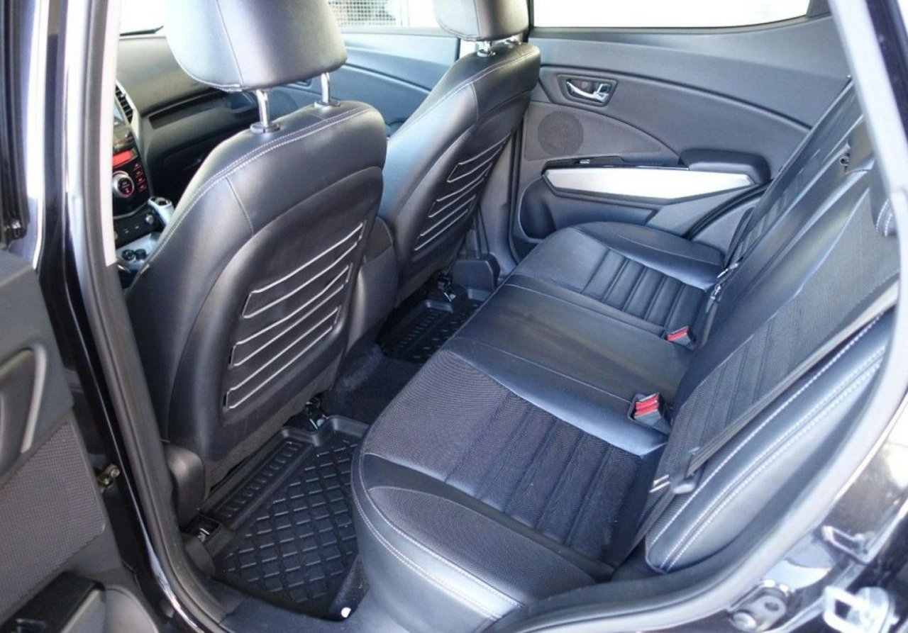 SsangYong Tivoli - Zdjęcie 16