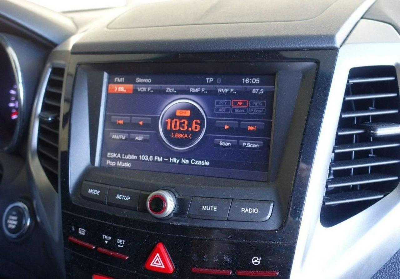 SsangYong Tivoli - Zdjęcie 23