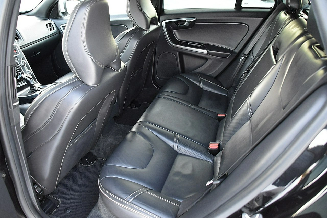Volvo V60 - Zdjęcie 10