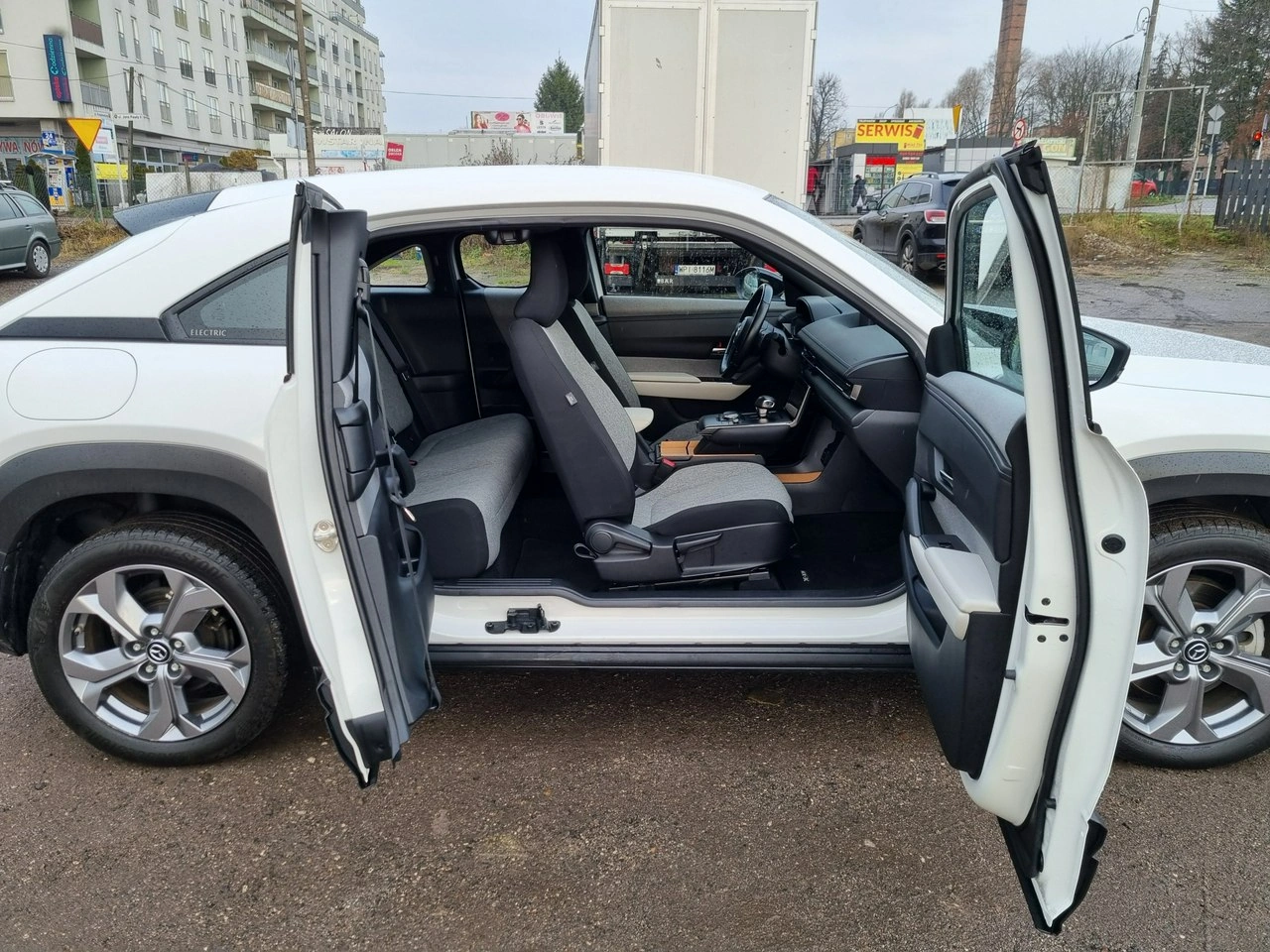 Mazda MX-30 - Zdjęcie 19