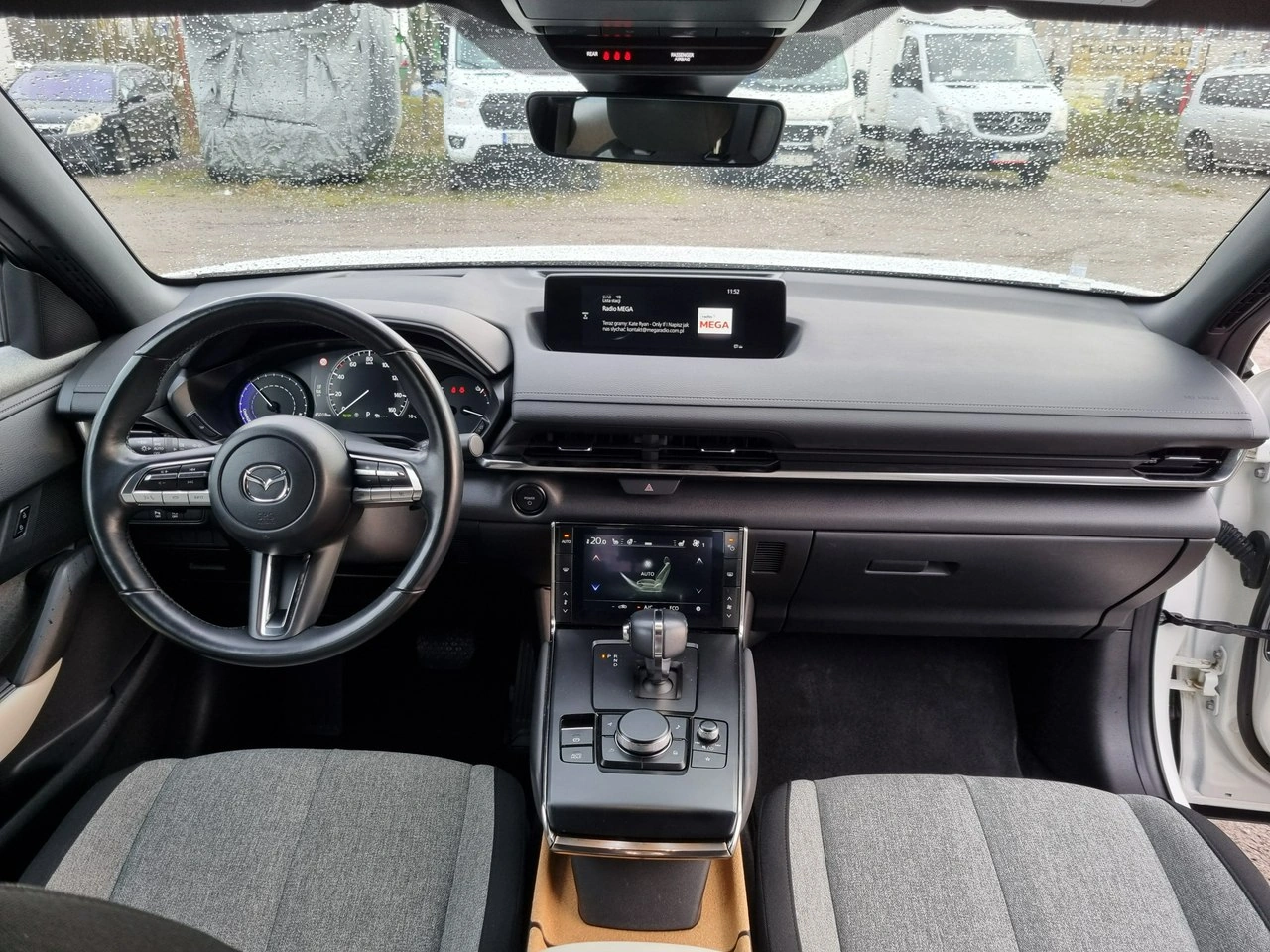 Mazda MX-30 - Zdjęcie 20