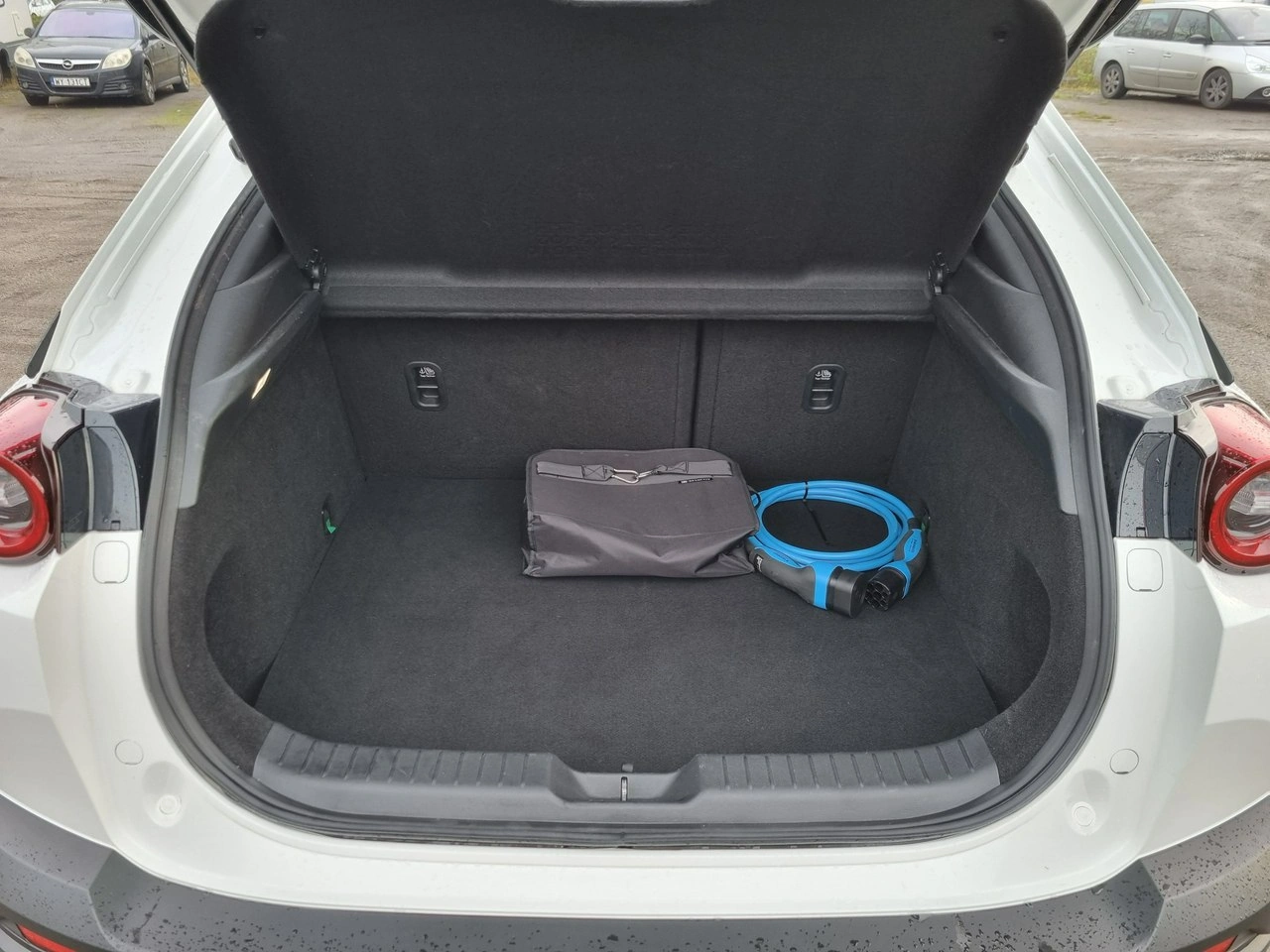 Mazda MX-30 - Zdjęcie 24