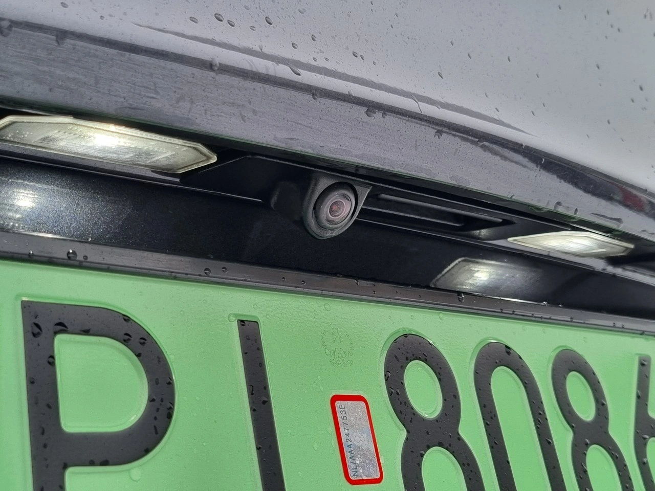 Tesla Y - Zdjęcie 11