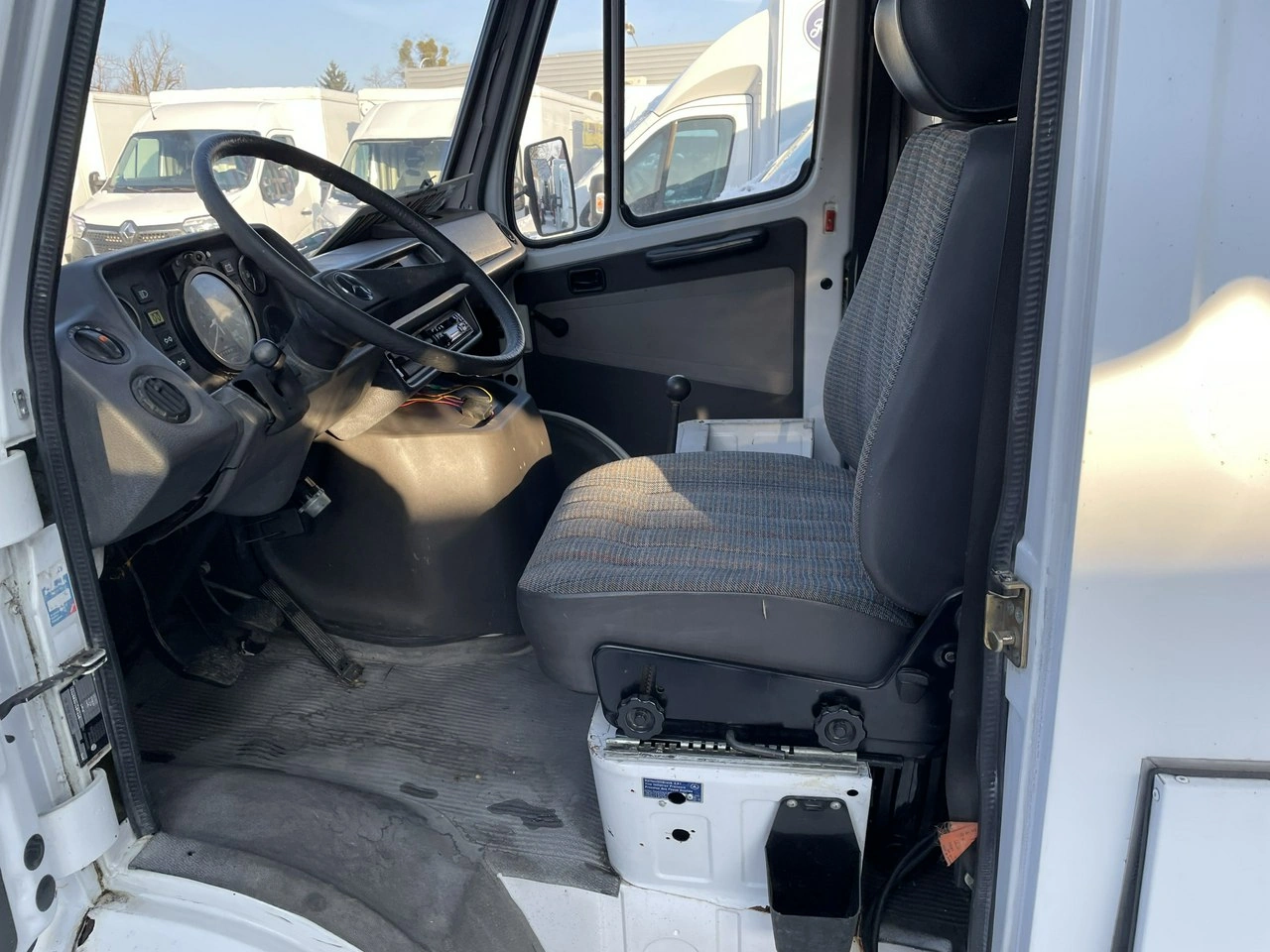 Mercedes inny - Zdjęcie 27