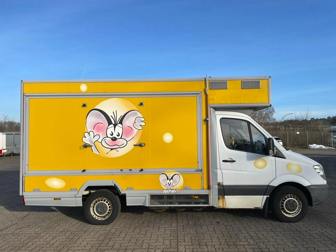 Mercedes Sprinter - Zdjęcie 11