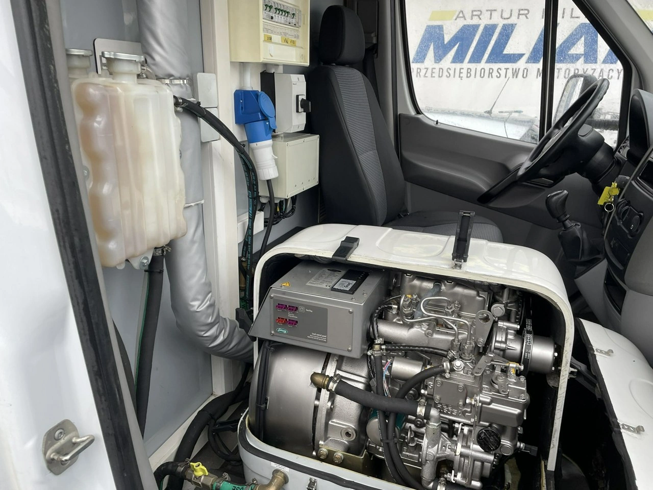 Mercedes Sprinter - Zdjęcie 33