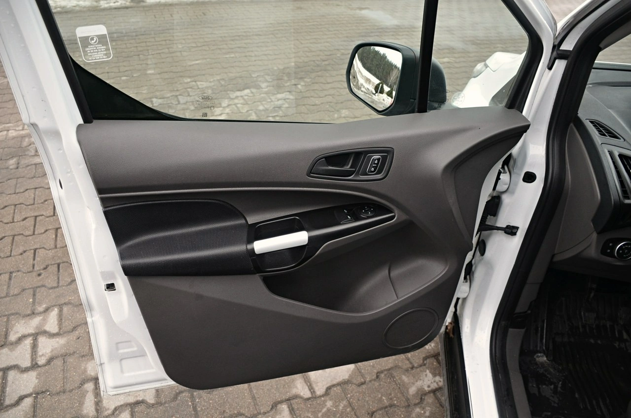 Ford Connect - Zdjęcie 20