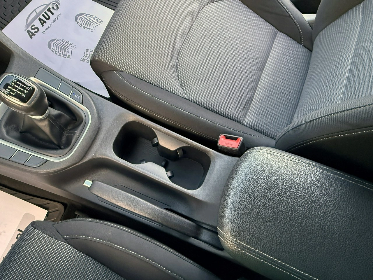 Hyundai i30 - Zdjęcie 17