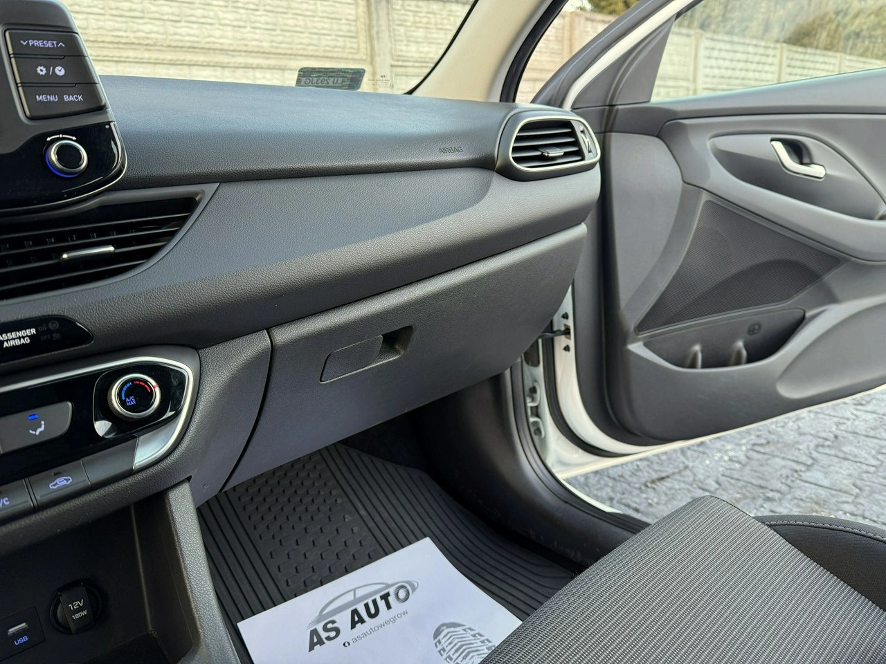 Hyundai i30 - Zdjęcie 18