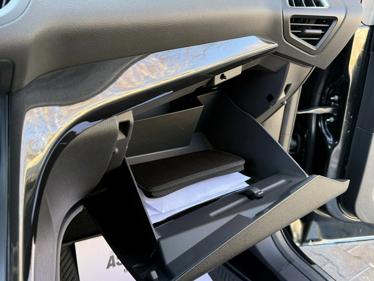 Ford Kuga - Zdjęcie 65