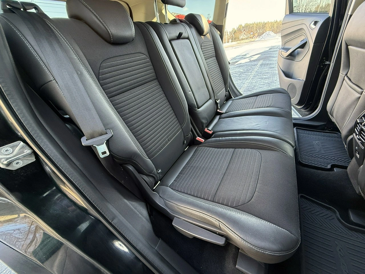 Ford Kuga - Zdjęcie 63