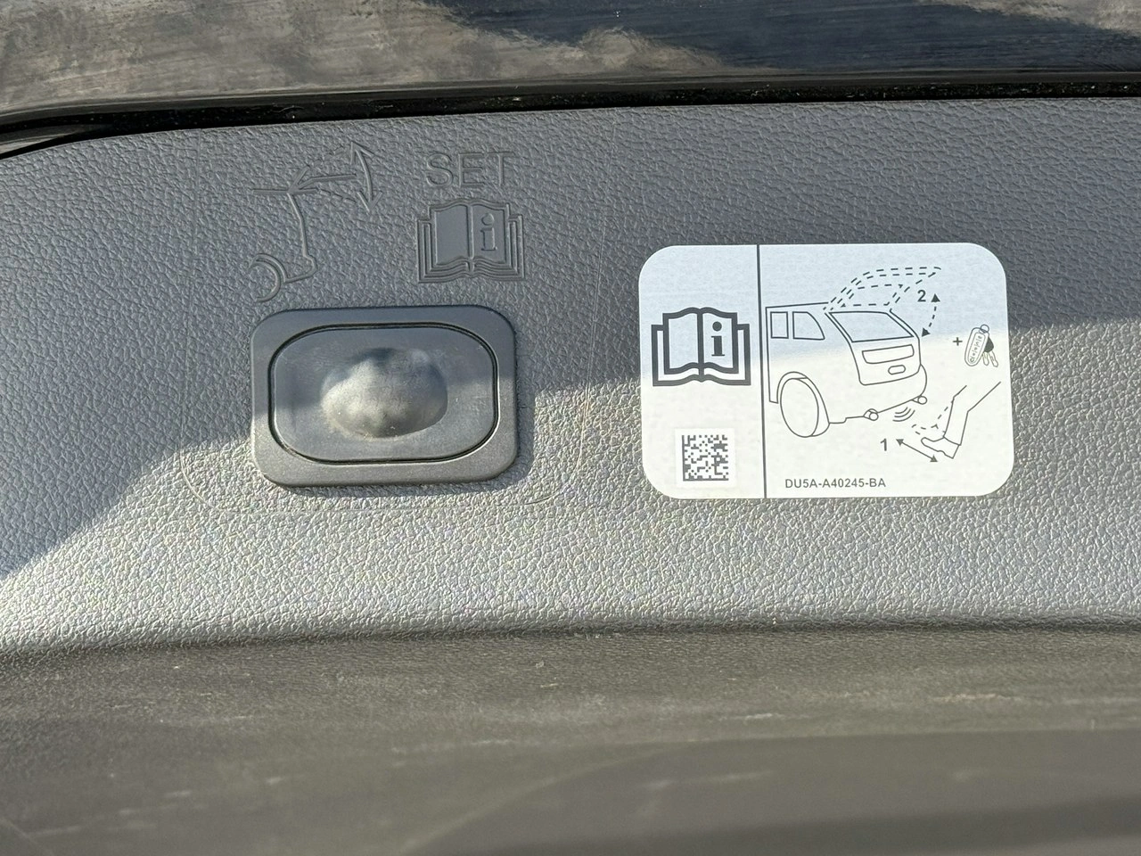 Ford Kuga - Zdjęcie 20