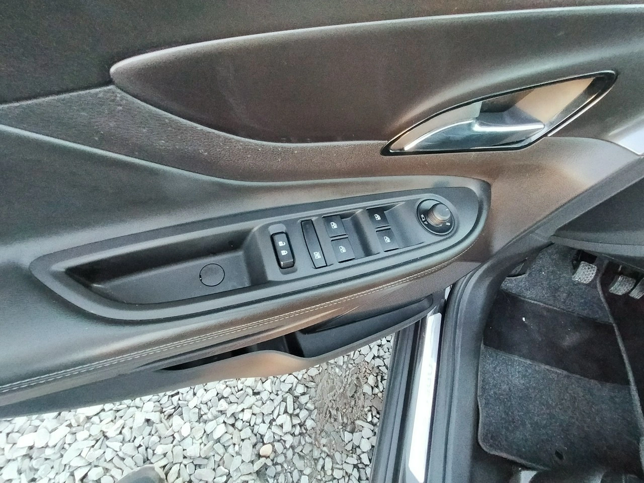 Opel Mokka - Zdjęcie 10