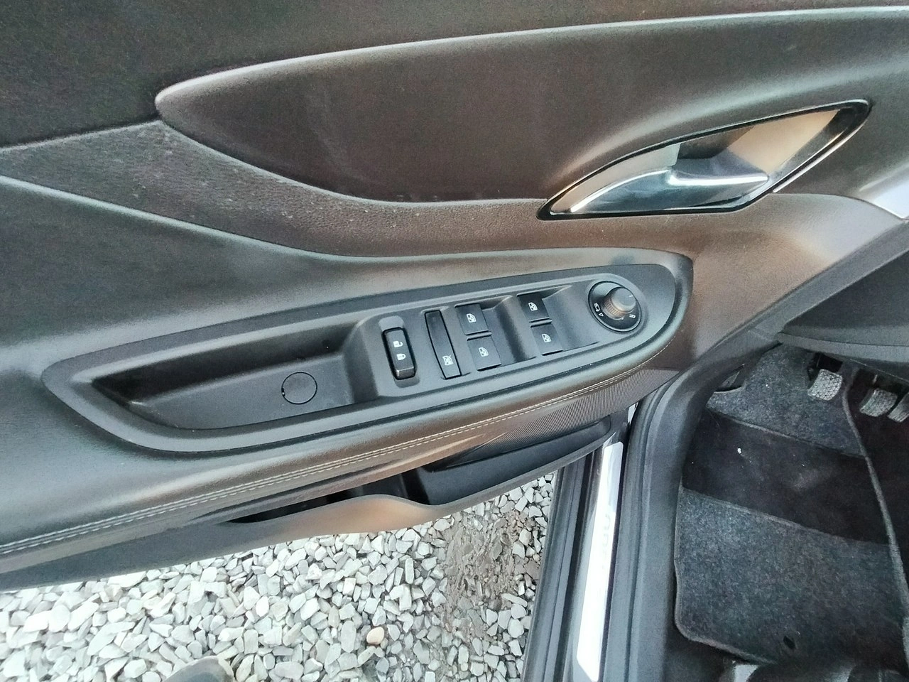 Opel Mokka - Zdjęcie 11