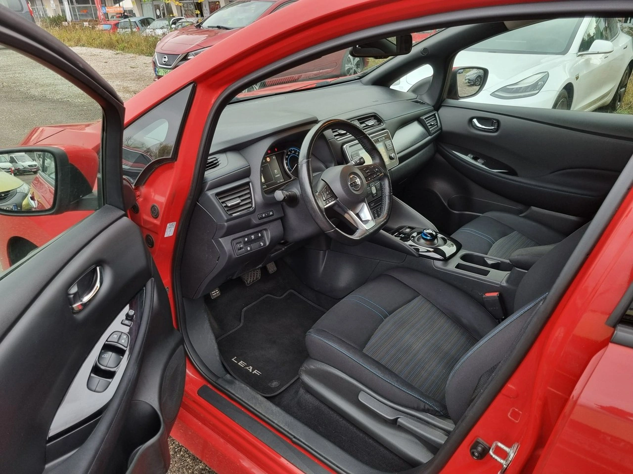 Nissan Leaf - Zdjęcie 8