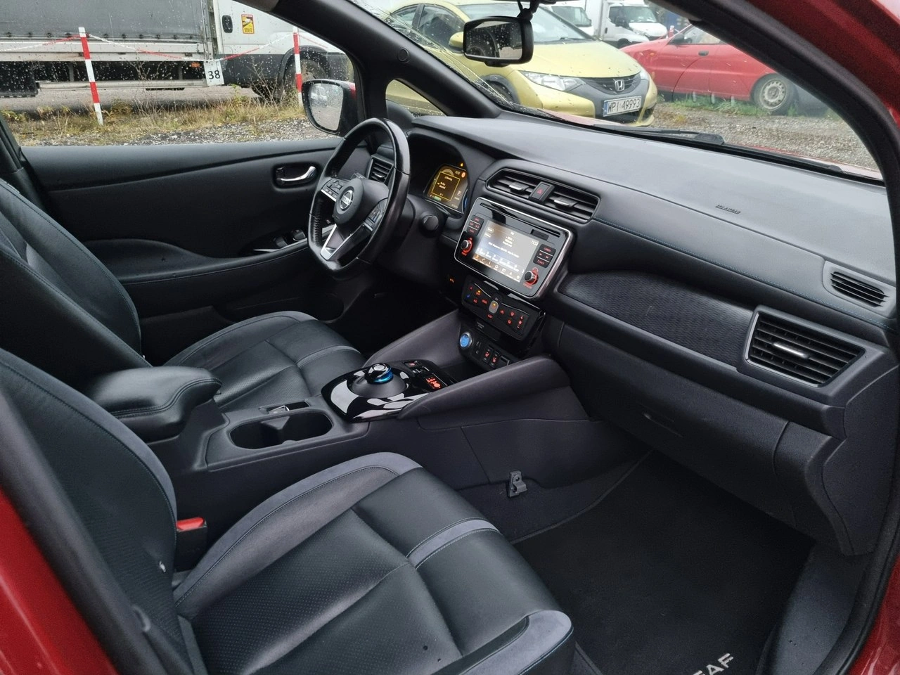 Nissan Leaf - Zdjęcie 8