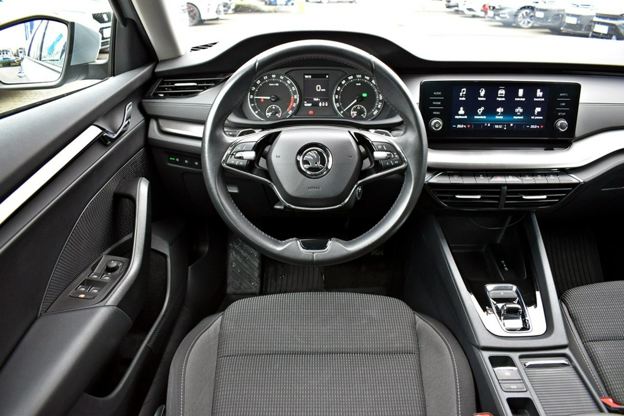 Skoda Octavia - Zdjęcie 13