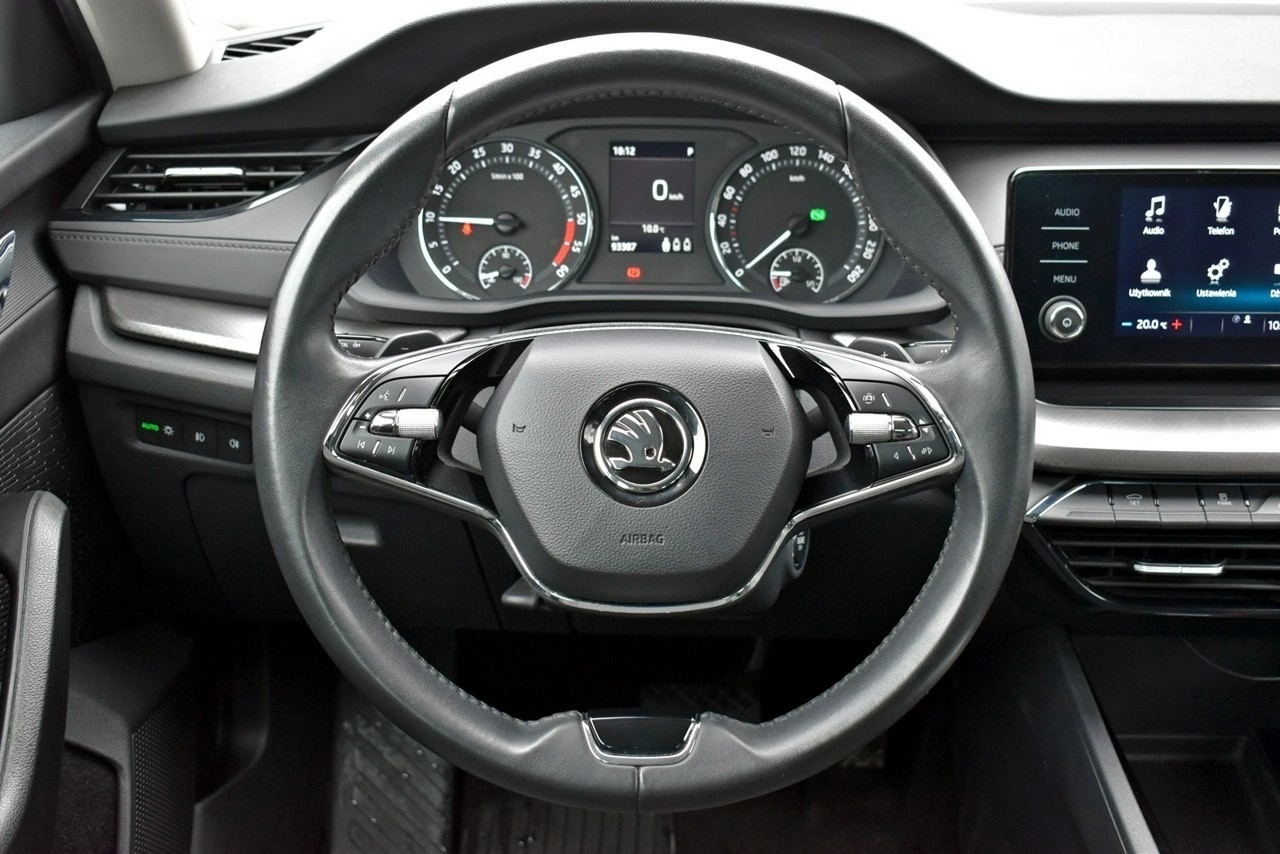Skoda Octavia - Zdjęcie 14