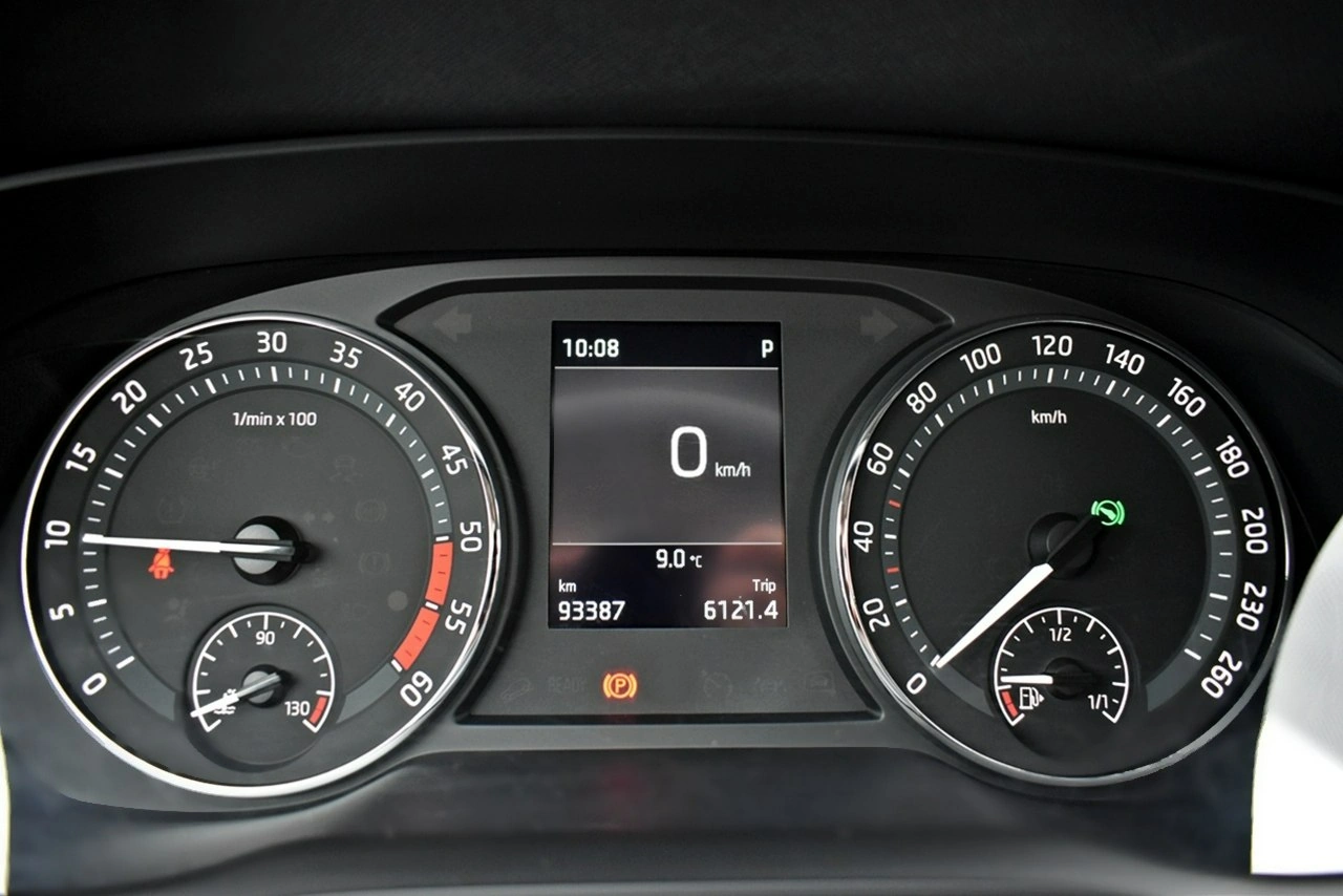 Skoda Octavia - Zdjęcie 15