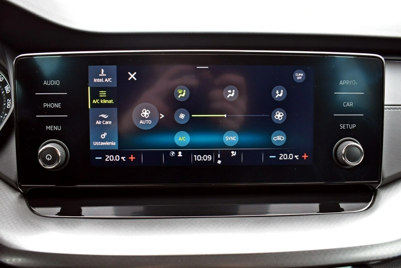 Skoda Octavia - Zdjęcie 21