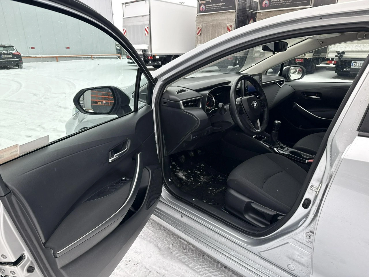 Toyota Corolla - Zdjęcie 9