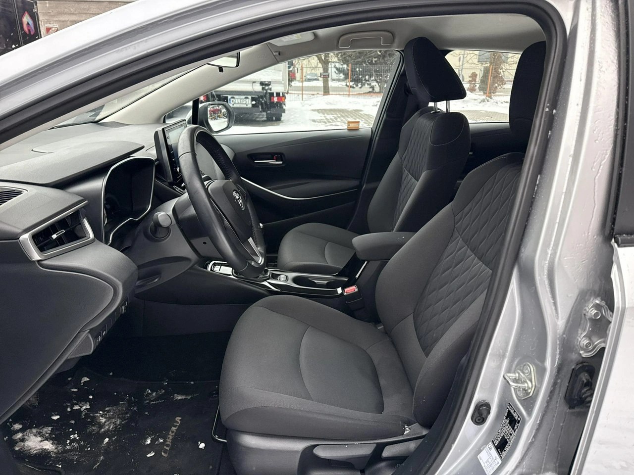 Toyota Corolla - Zdjęcie 10