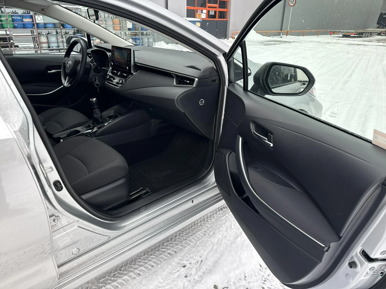 Toyota Corolla - Zdjęcie 18