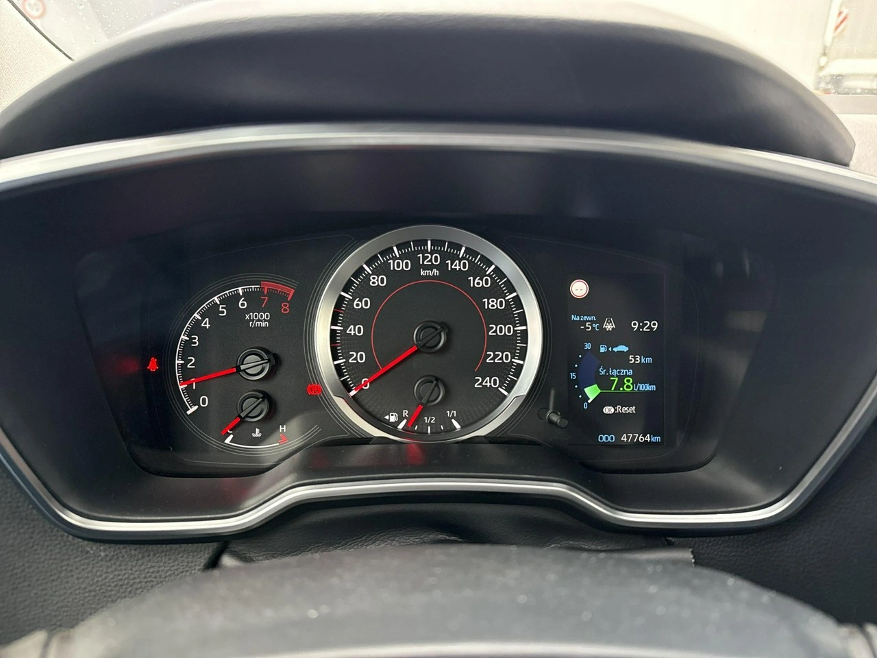 Toyota Corolla - Zdjęcie 25