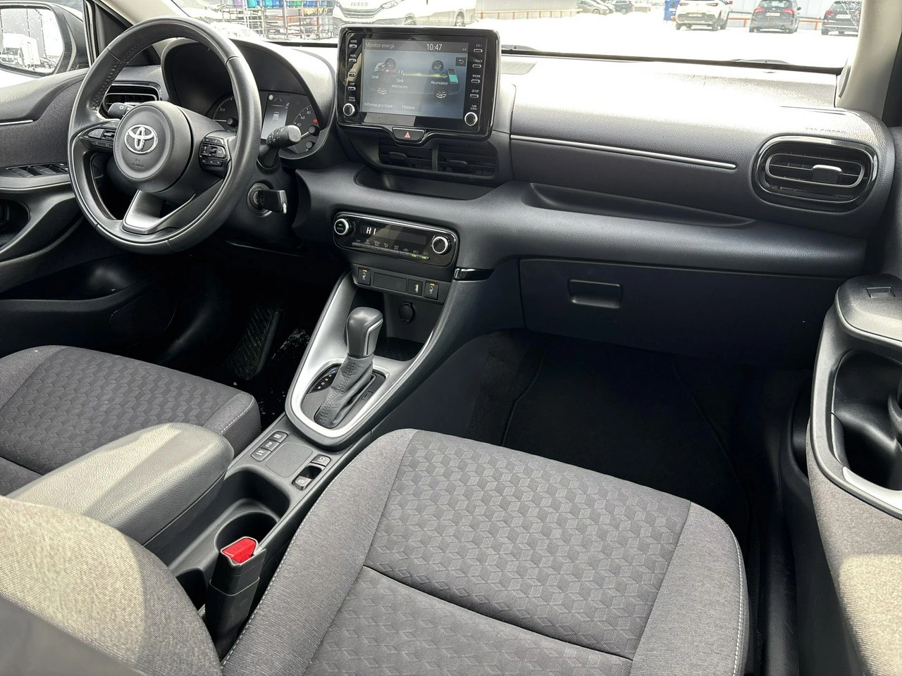 Toyota Yaris - Zdjęcie 15