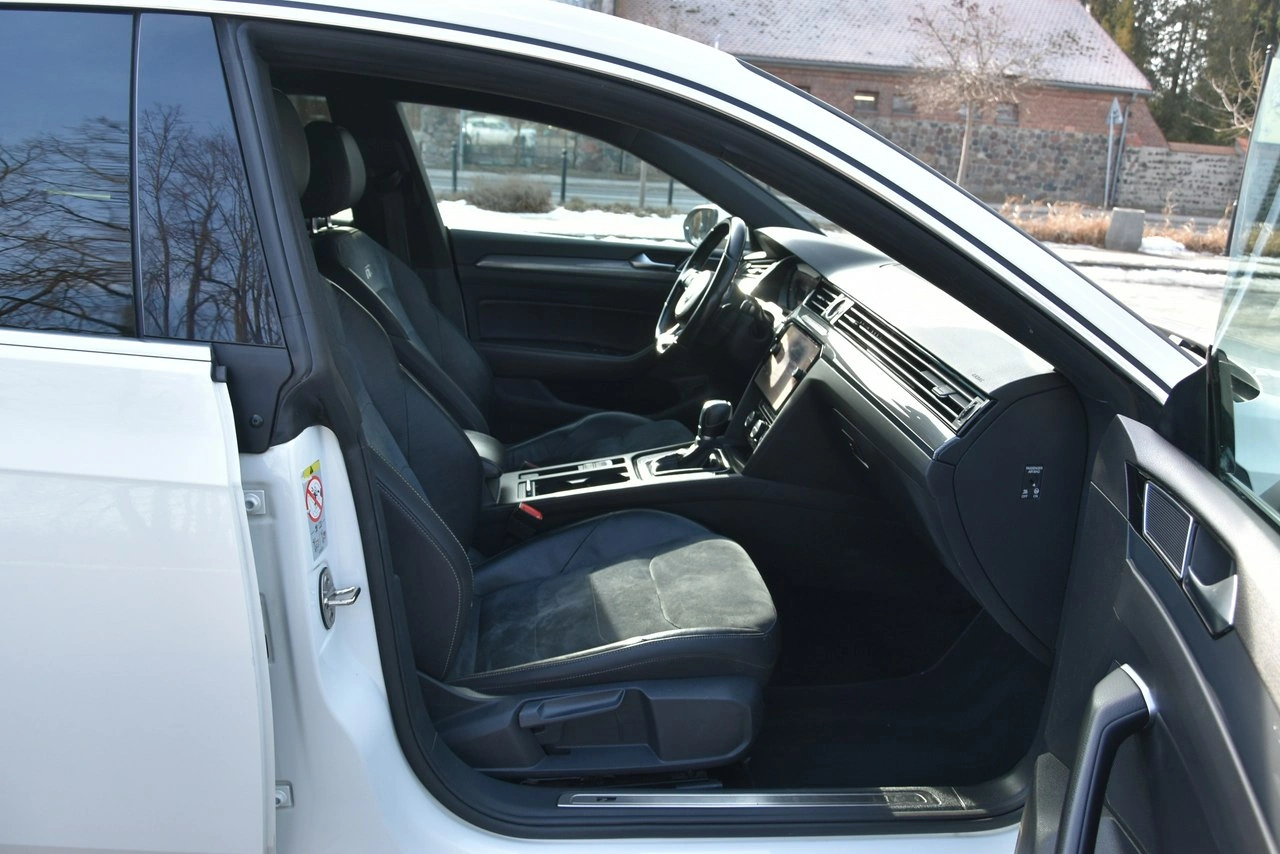 Volkswagen Arteon - Zdjęcie 12