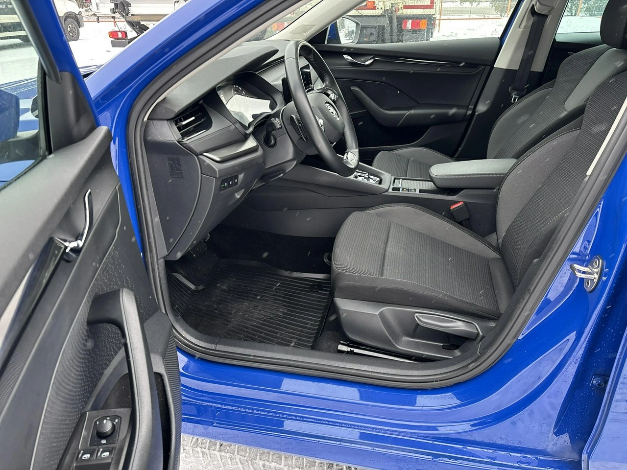 Skoda Octavia - Zdjęcie 10